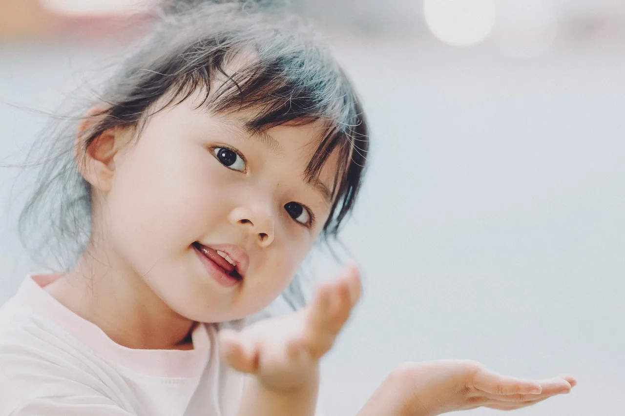 baby, girl, portrait, child, daughter, childhood, baby, baby, baby, baby, baby, girl, girl, child, child, child. Images of minors: safety workflow from capture to removal